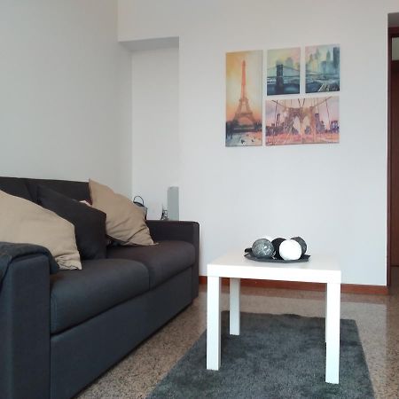 Kibilu - Via F. Aporti Appartement Milaan Buitenkant foto
